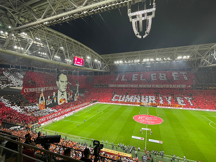 Beşiktaş JK on X: Beşiktaşımız, İstanbulspor karşısında galibiyet